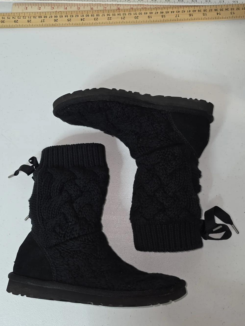 UGG Australia Isla Black Cable Knit Mid-Calf Winter Boots Size 6